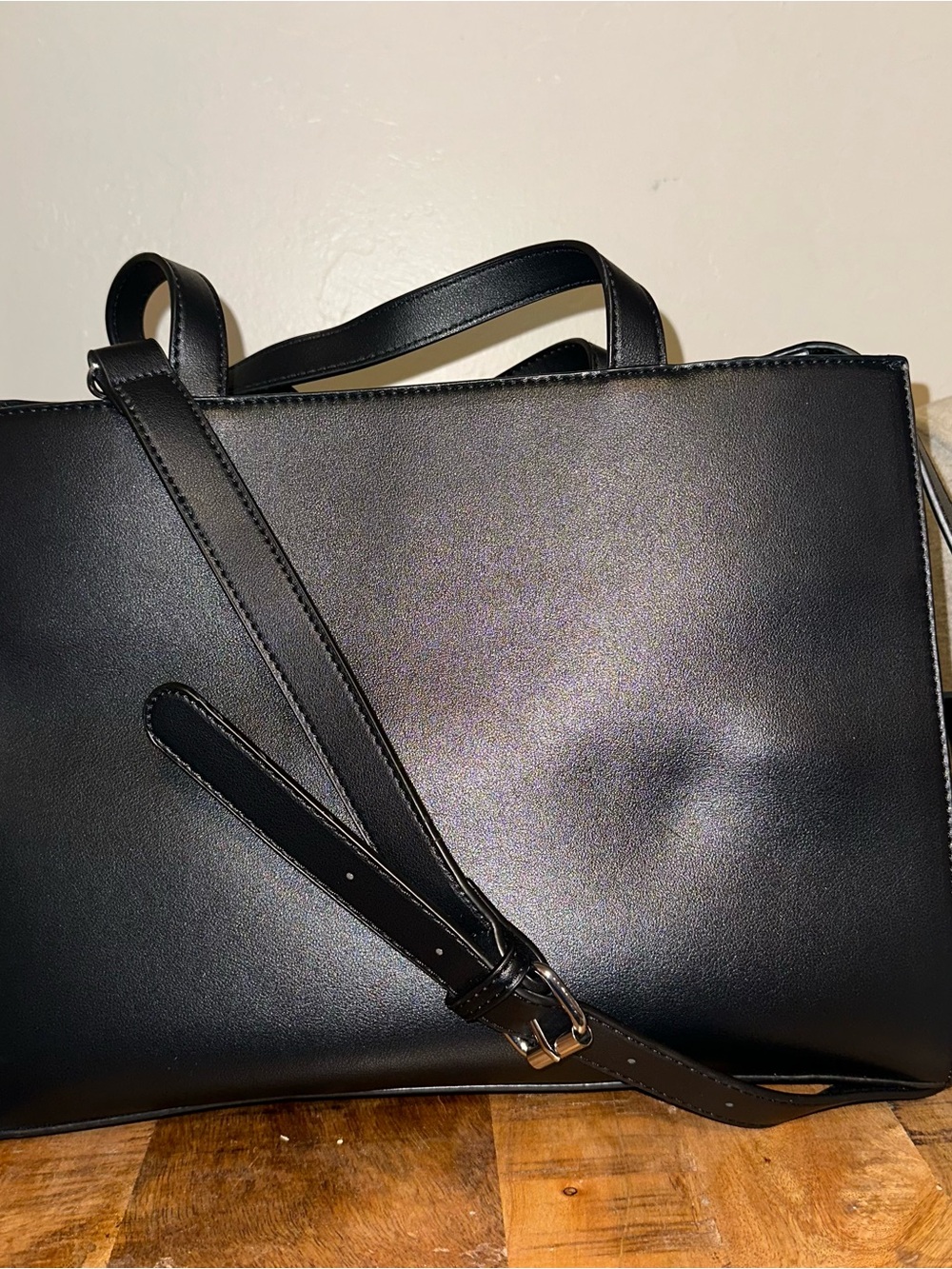 Embossed Statement Black Tote Bag - Bold Everyday Carry - Picture 3 of 5